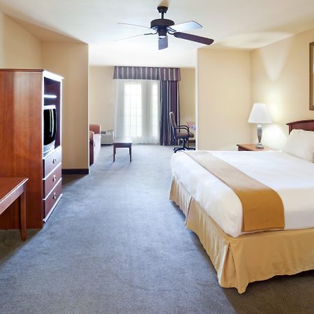Holiday Inn Express & Suites Kerrville Rum bild
