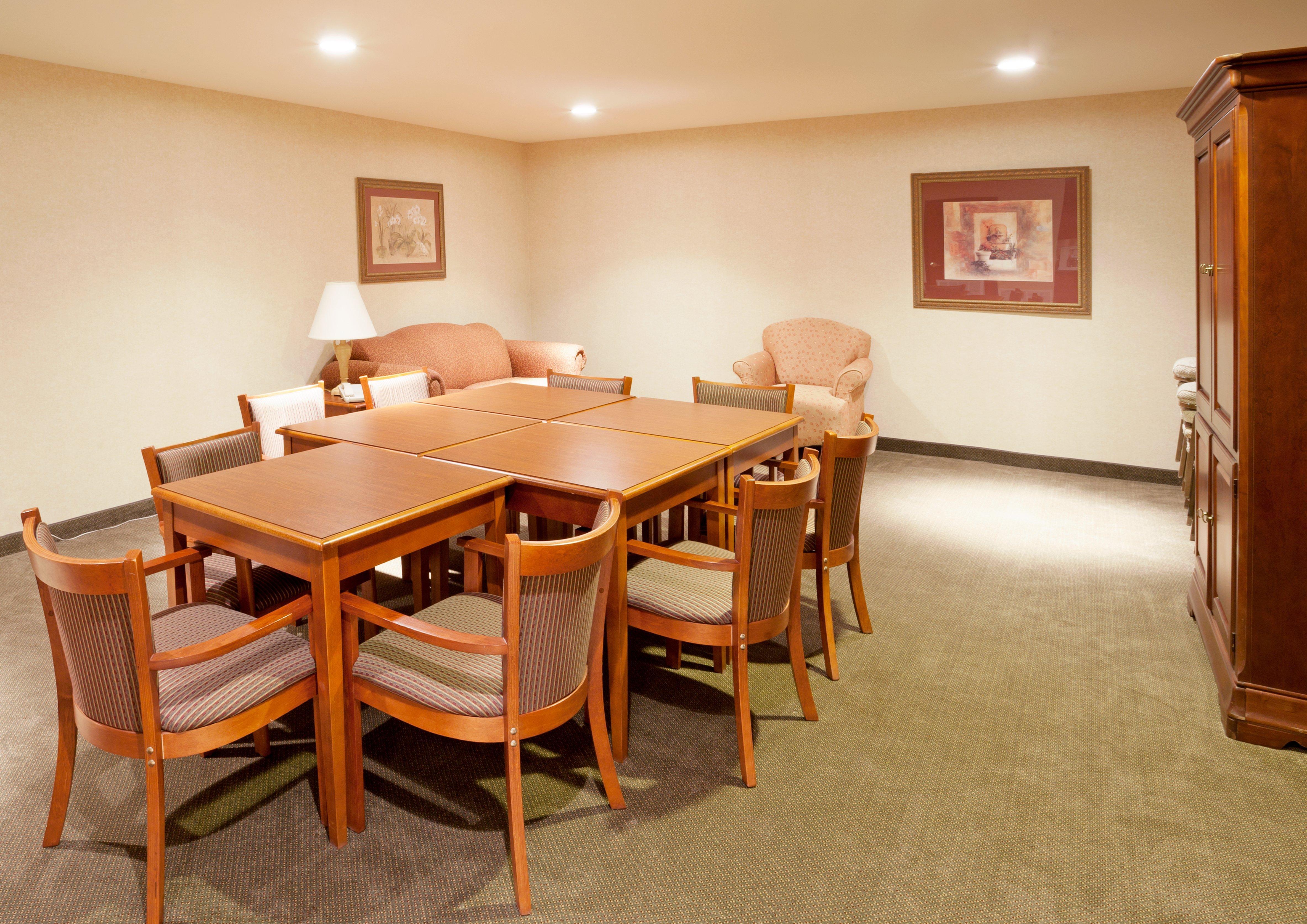Holiday Inn Express & Suites Kerrville Exteriör bild